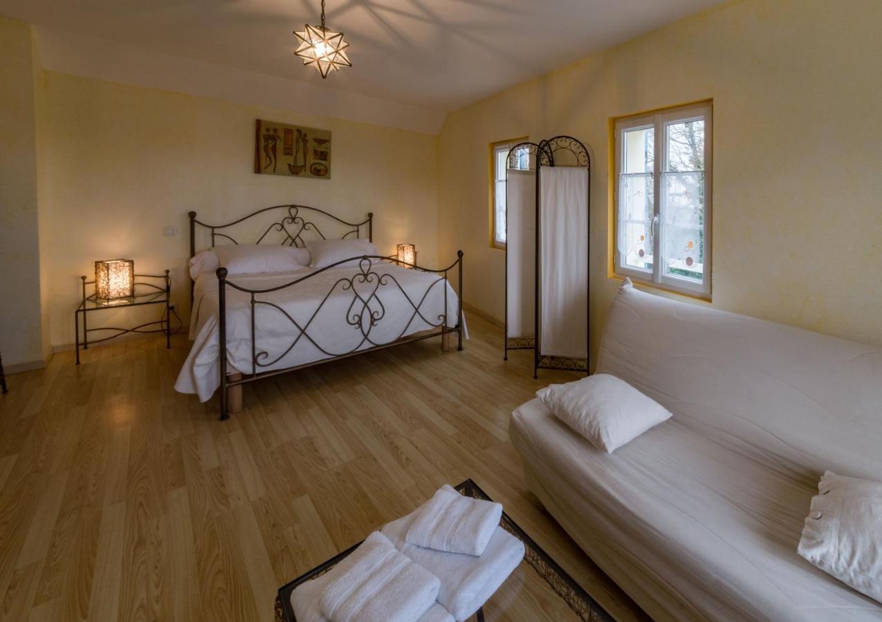 La Cle Des Champs Des Abers Bed & Breakfast Saint-Pabu  Exterior photo